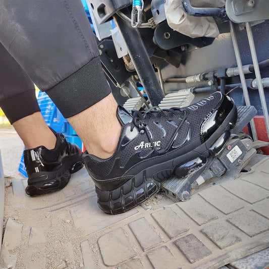 Indestructible Air-Cushioned Steel Toe Sneakers